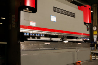 Cincinnati Press Brake -Form Machine